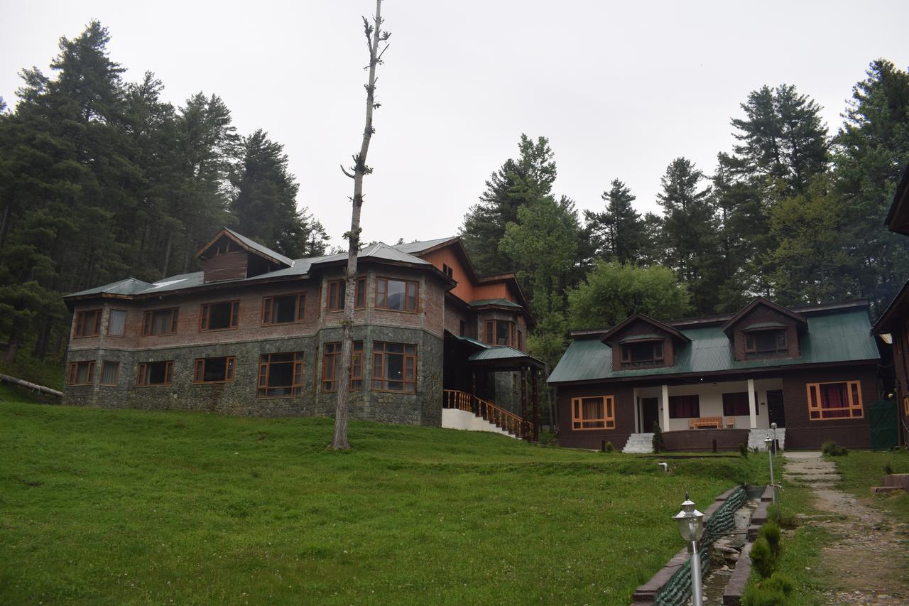 Aksa Resort Pahalgām Zewnętrze zdjęcie