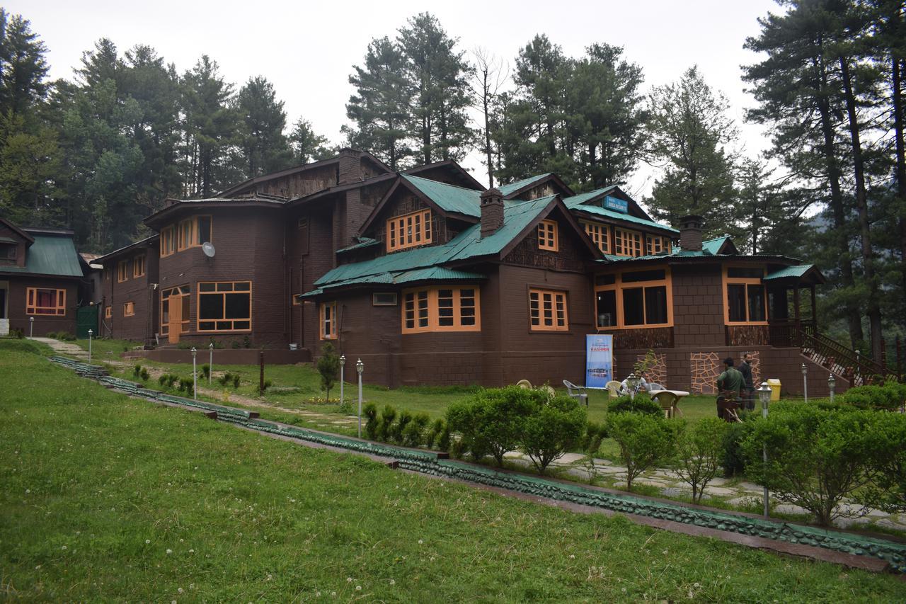 Aksa Resort Pahalgām Zewnętrze zdjęcie