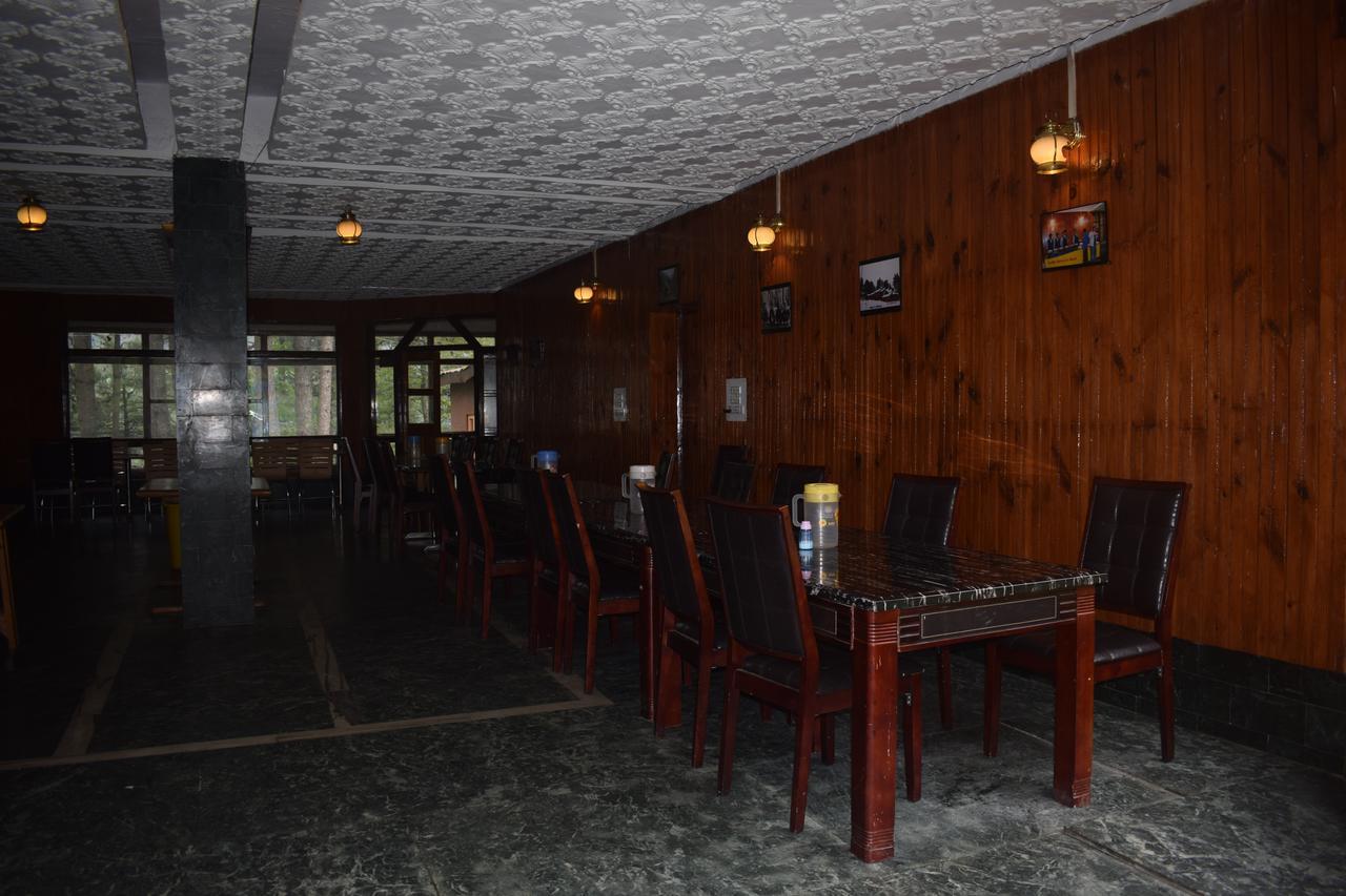 Aksa Resort Pahalgām Zewnętrze zdjęcie